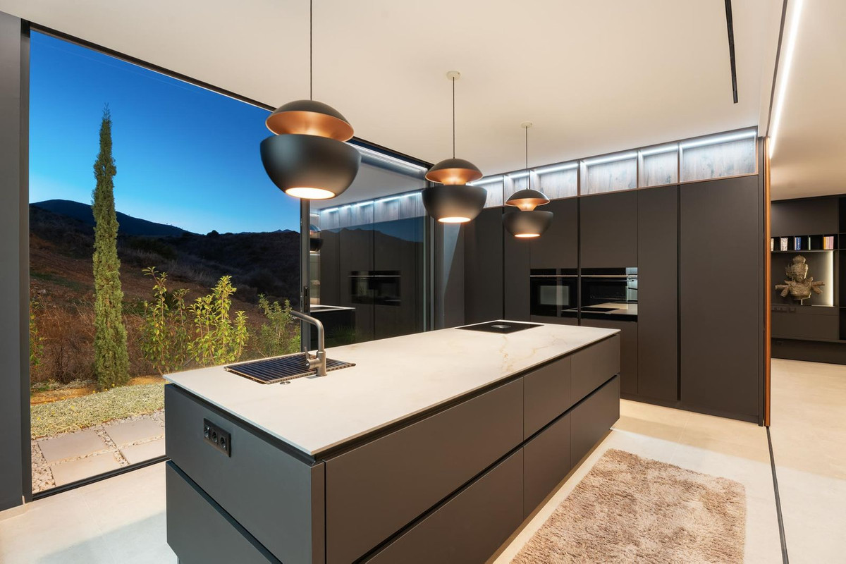 Villa for sale in La Cala de Mijas