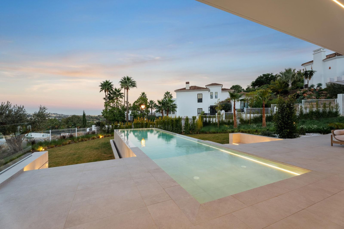 Villa for sale in La Cala de Mijas