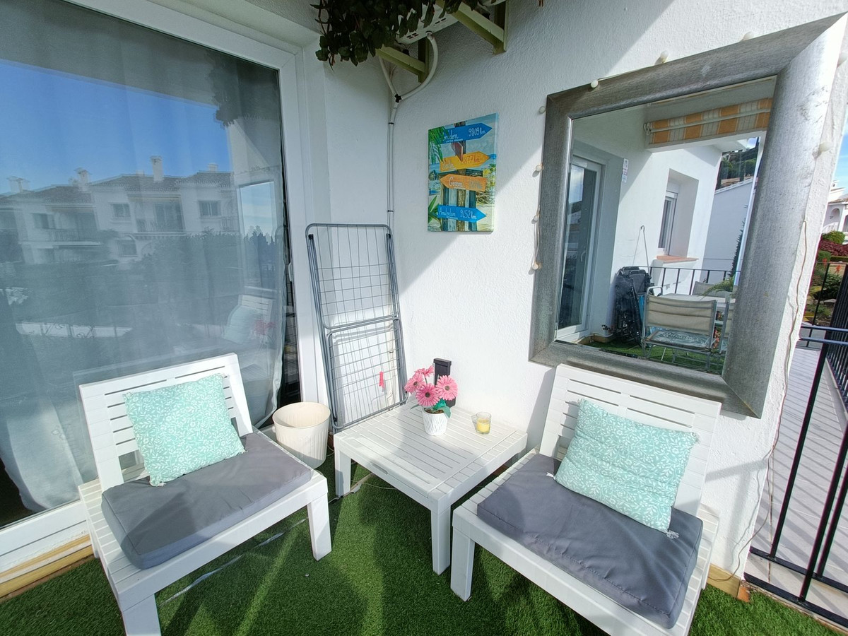 Penthouse for rent in El Paraíso (Benahavís)