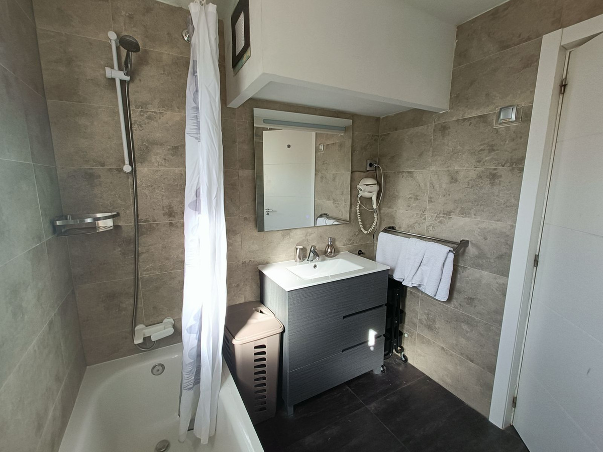 Penthouse for rent in El Paraíso (Benahavís)
