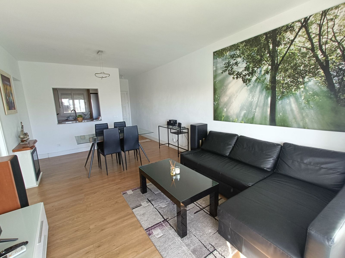 Penthouse for rent in El Paraíso (Benahavís)
