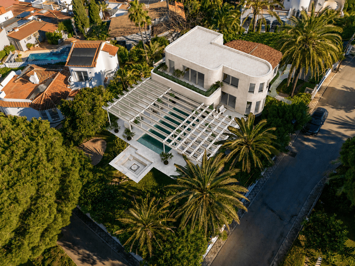 Villa for sale in Marbesa (Marbella)