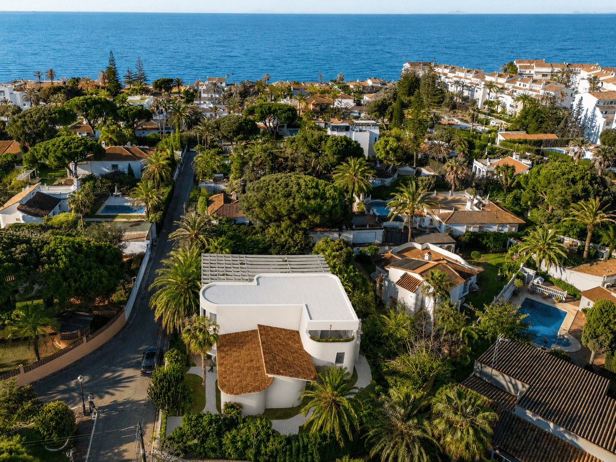 Villa for sale in Marbesa (Marbella)