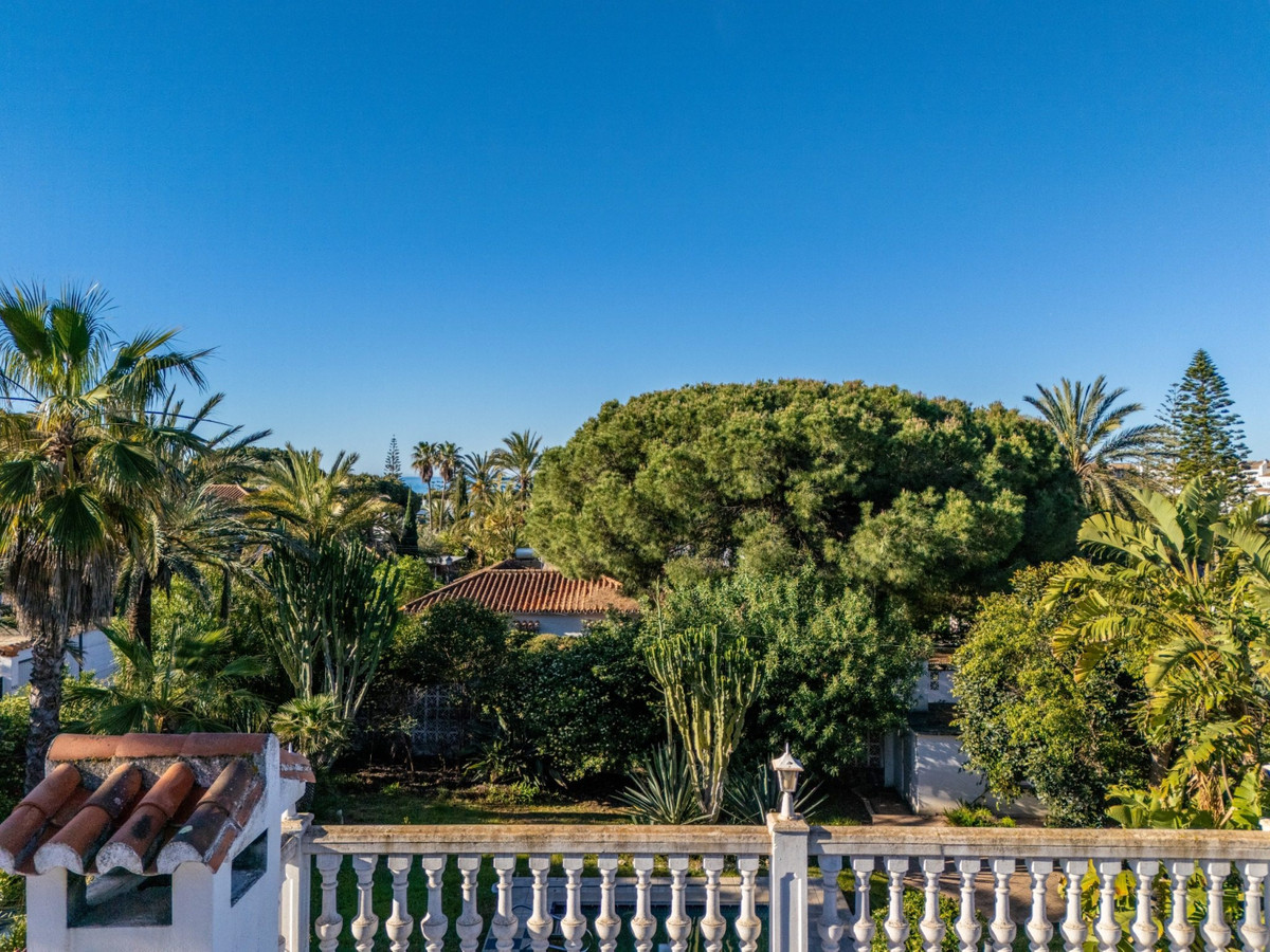 Villa for sale in Marbesa (Marbella)