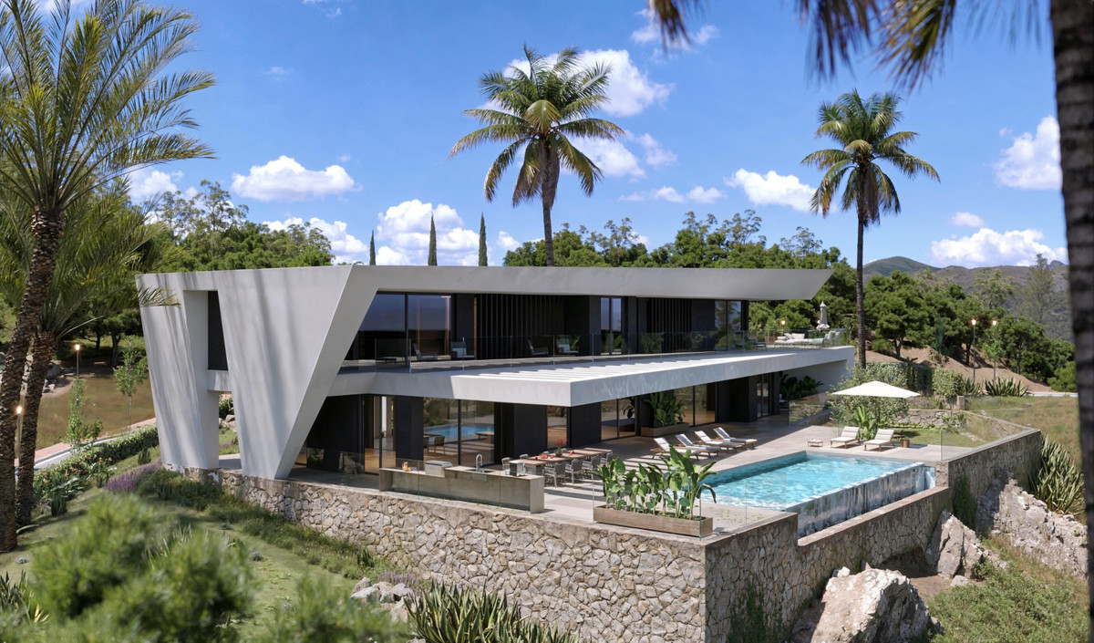 Villa for sale in Casares