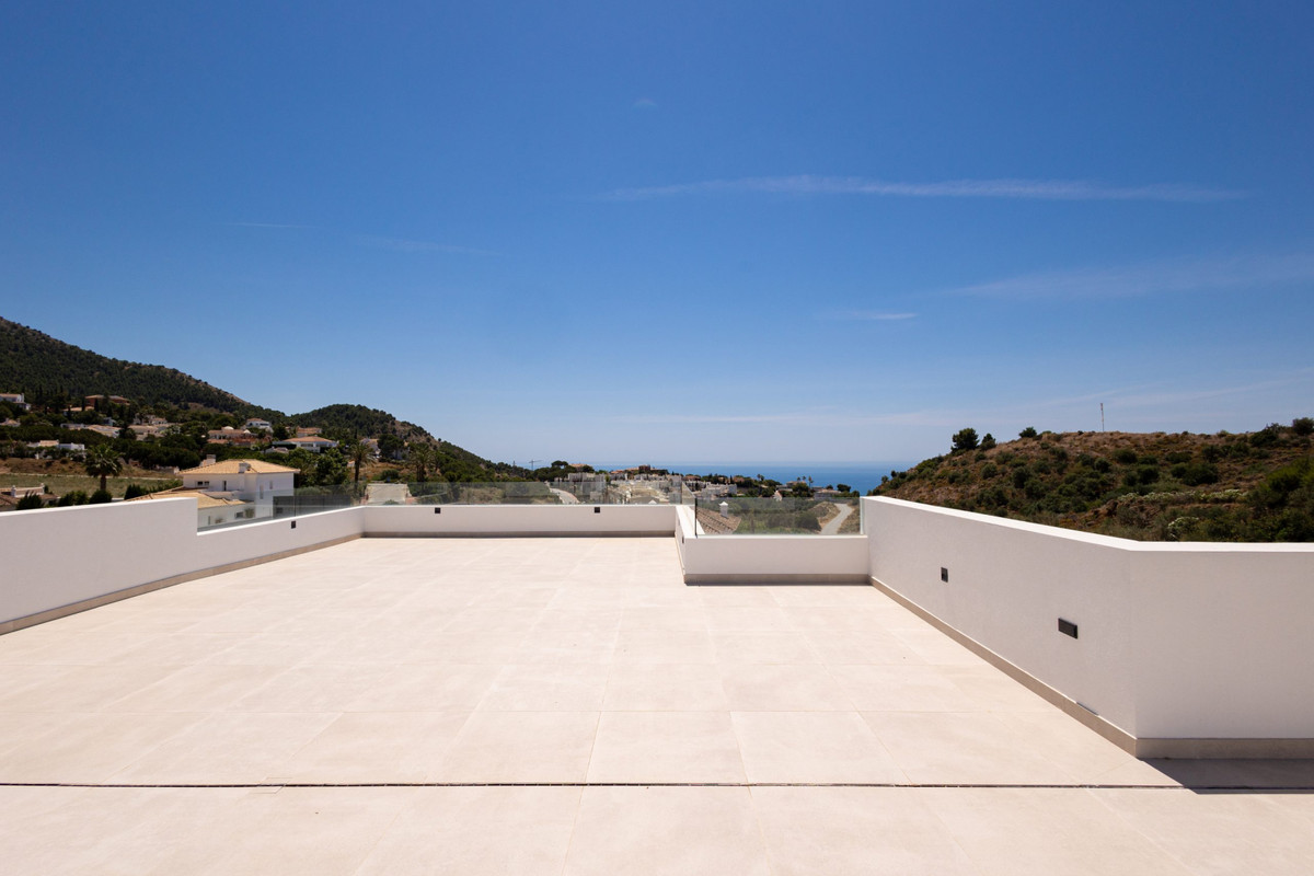 Villa for sale in Mijas
