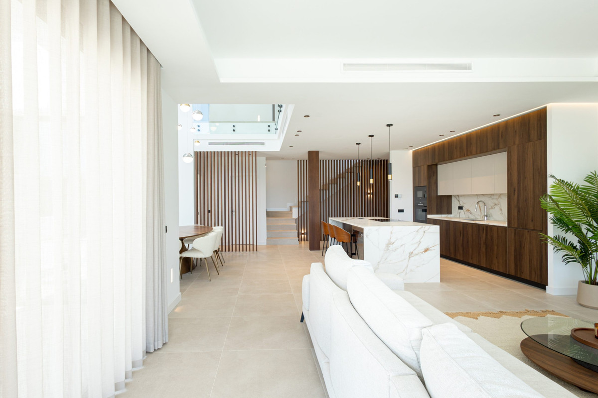 Villa for sale in Mijas