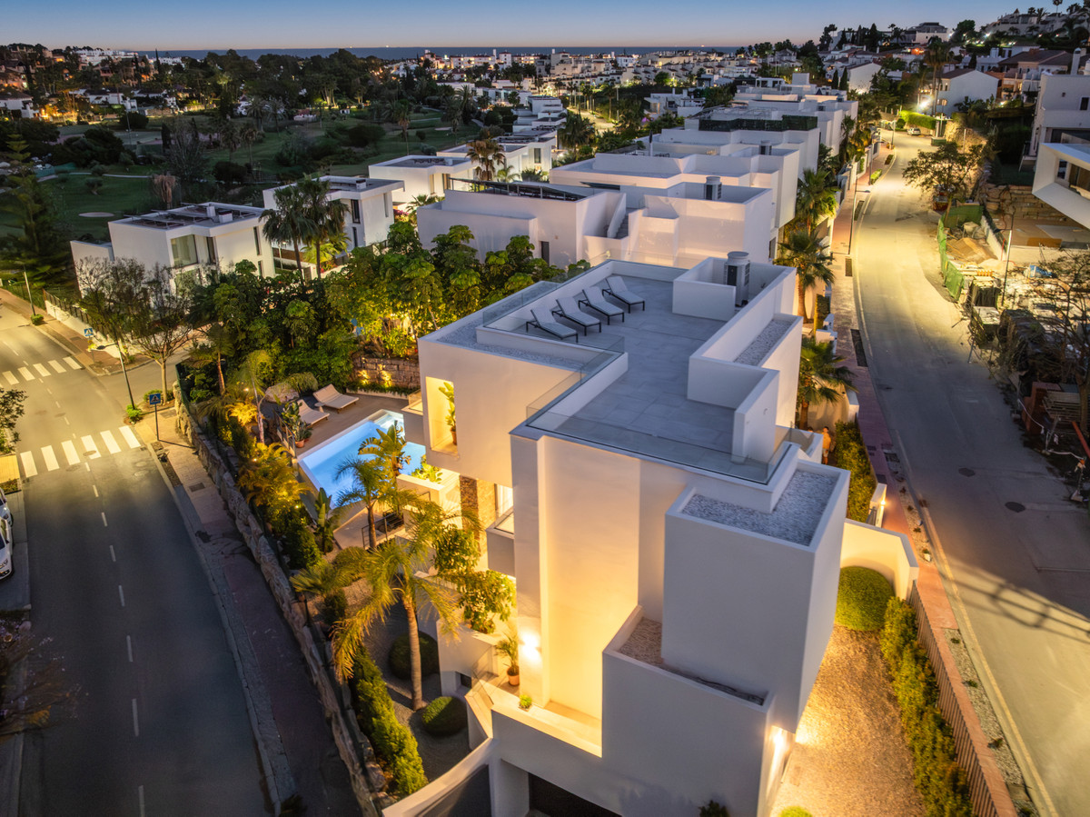 别墅 出售 在 Estepona