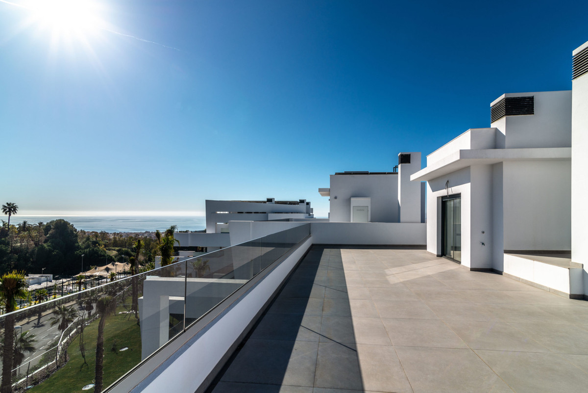 Apartment for sale in Estepona