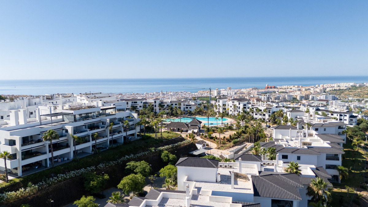 Apartment for sale in Estepona