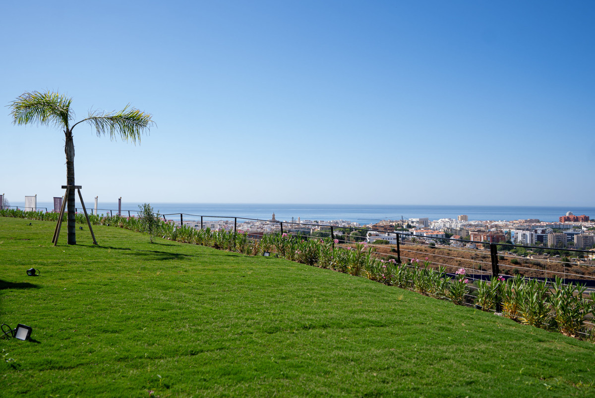 Apartment for sale in Estepona