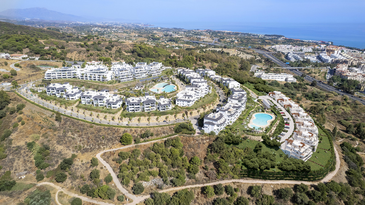 Apartment for sale in Estepona
